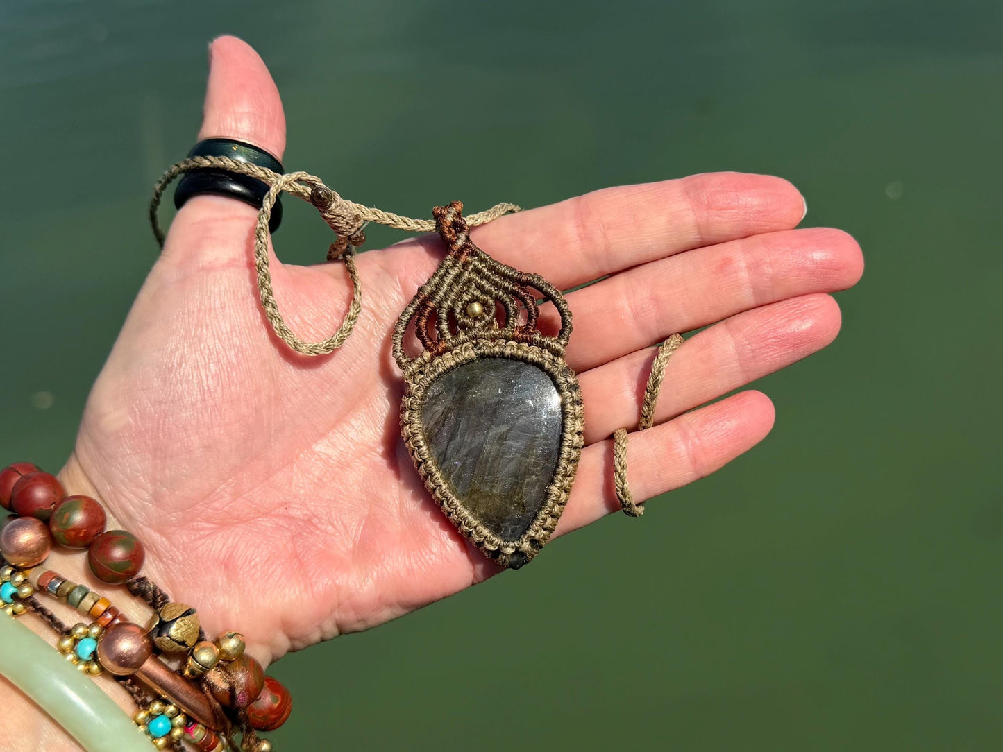 Large macrame labradorite necklace. Purple macrame pendant. Handmade gemstone necklace, boho jewellery. Macrame jewellery. Unique jewellery.