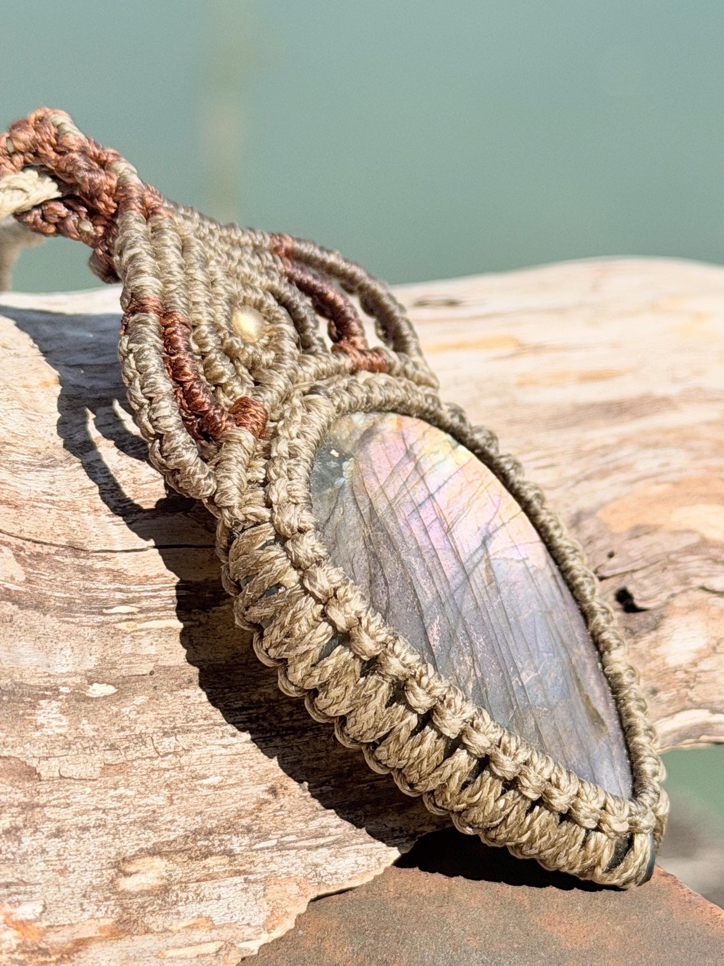 Large macrame labradorite necklace. Purple macrame pendant. Handmade gemstone necklace, boho jewellery. Macrame jewellery. Unique jewellery.