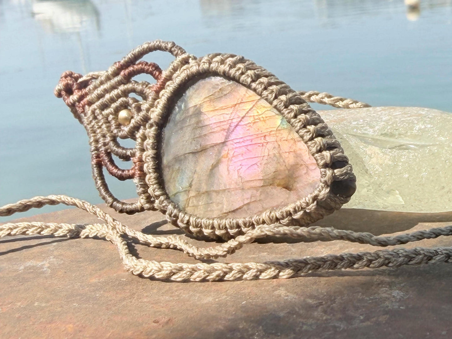 Large macrame labradorite necklace. Purple macrame pendant. Handmade gemstone necklace, boho jewellery. Macrame jewellery. Unique jewellery.