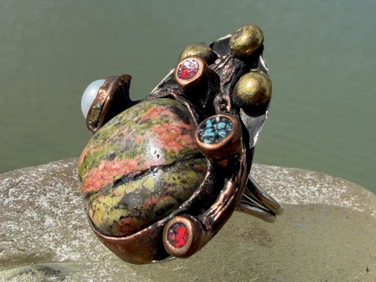 Unusual jasper ring. Very large gemstone ring on a brass base. Statement jewellery. Green ring. Unique jewellery. Handcrafted.