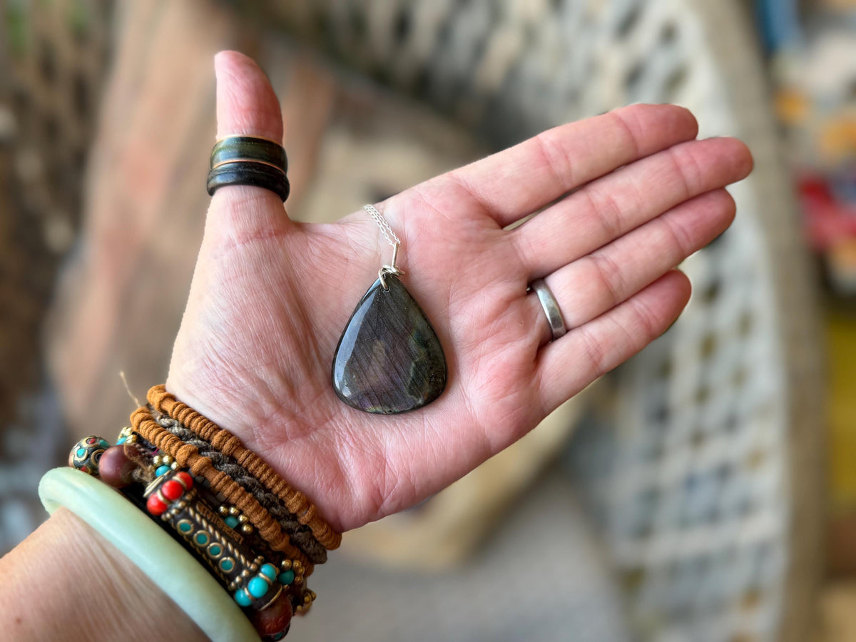 Labradorite necklace, labradorite jewellery, boho gift for her, unusual necklace, ethical jewellery, handmade necklace, labradorite pendant