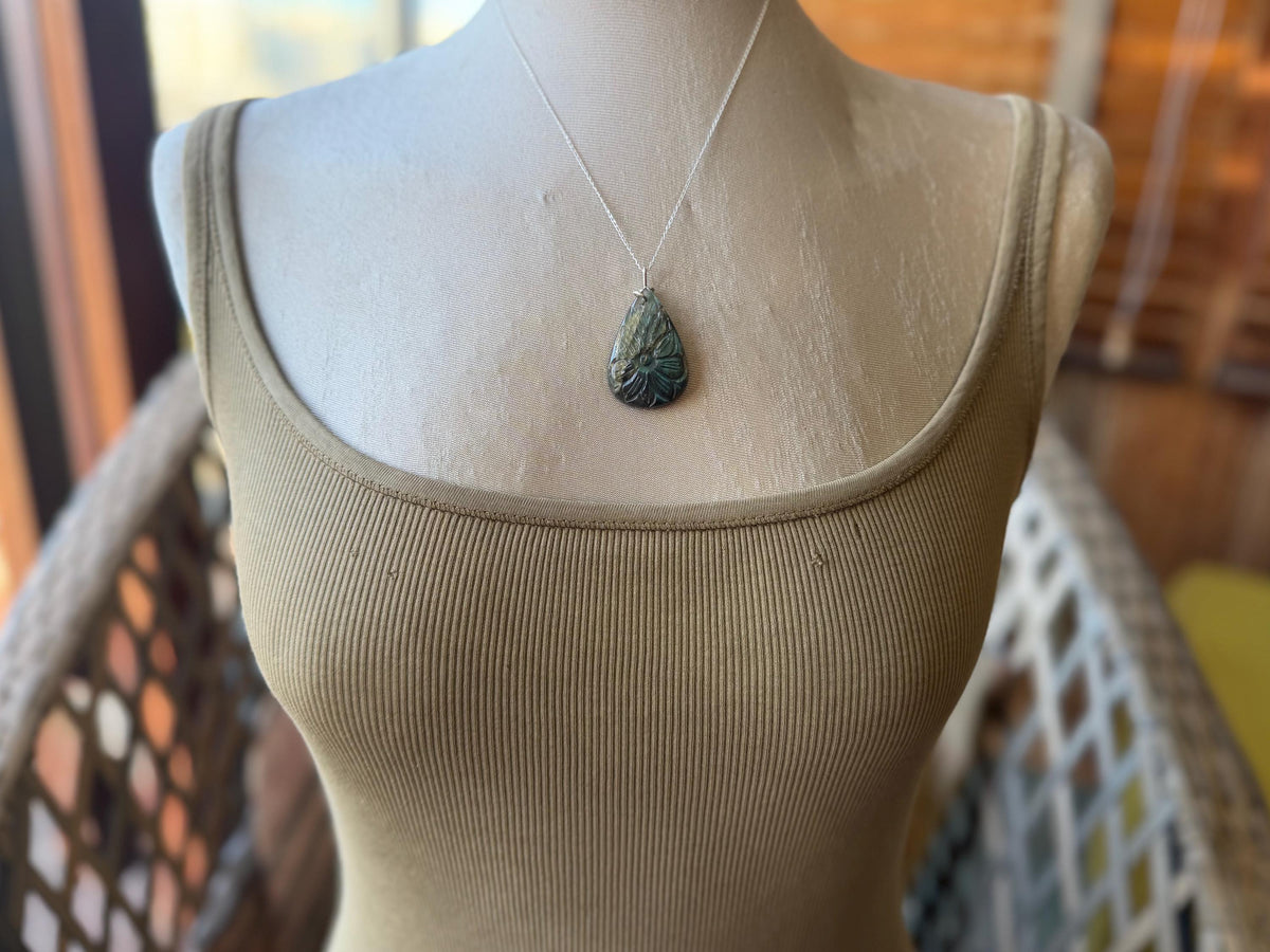 Labradorite necklace, labradorite jewellery, boho gift for her, unusual necklace, ethical jewellery, handmade necklace, labradorite pendant