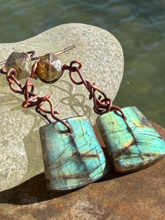 Ethically sourced labradorite earrings held on recycled copper. Ethical eco friendly  jewellery, labradorite jewellery. Boho unique earrings