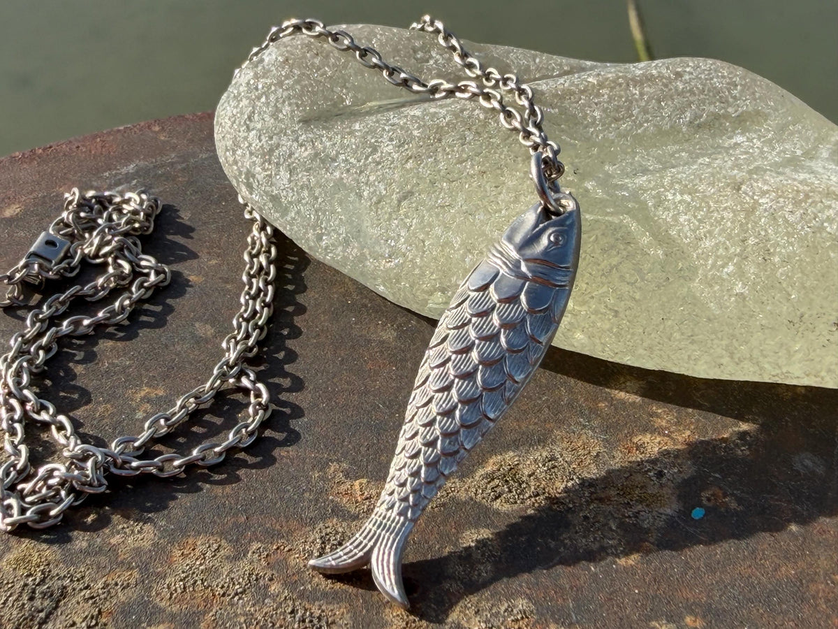Vintage fish necklace. Vintage necklace, boho necklace, ethical jewellery, eco friendly necklace, gift for her, fish pendant for him