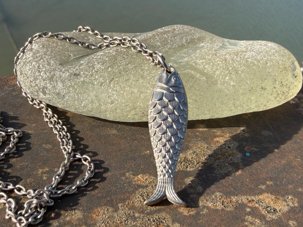 Vintage fish necklace. Vintage necklace, boho necklace, ethical jewellery, eco friendly necklace, gift for her, fish pendant for him