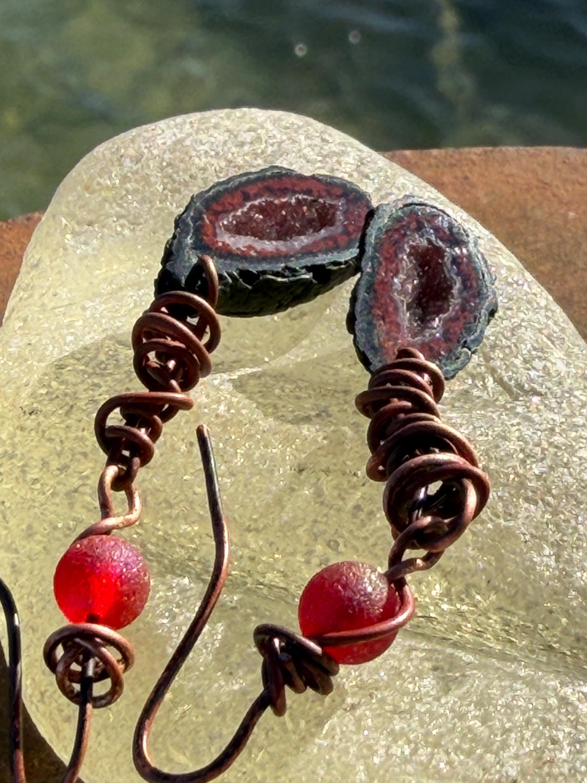 Druzy agate gemstone earrings with sparkly quartz on recycled copper. Handmade earrings. Ethical jewellery, boho jewellery. Unique earrings.