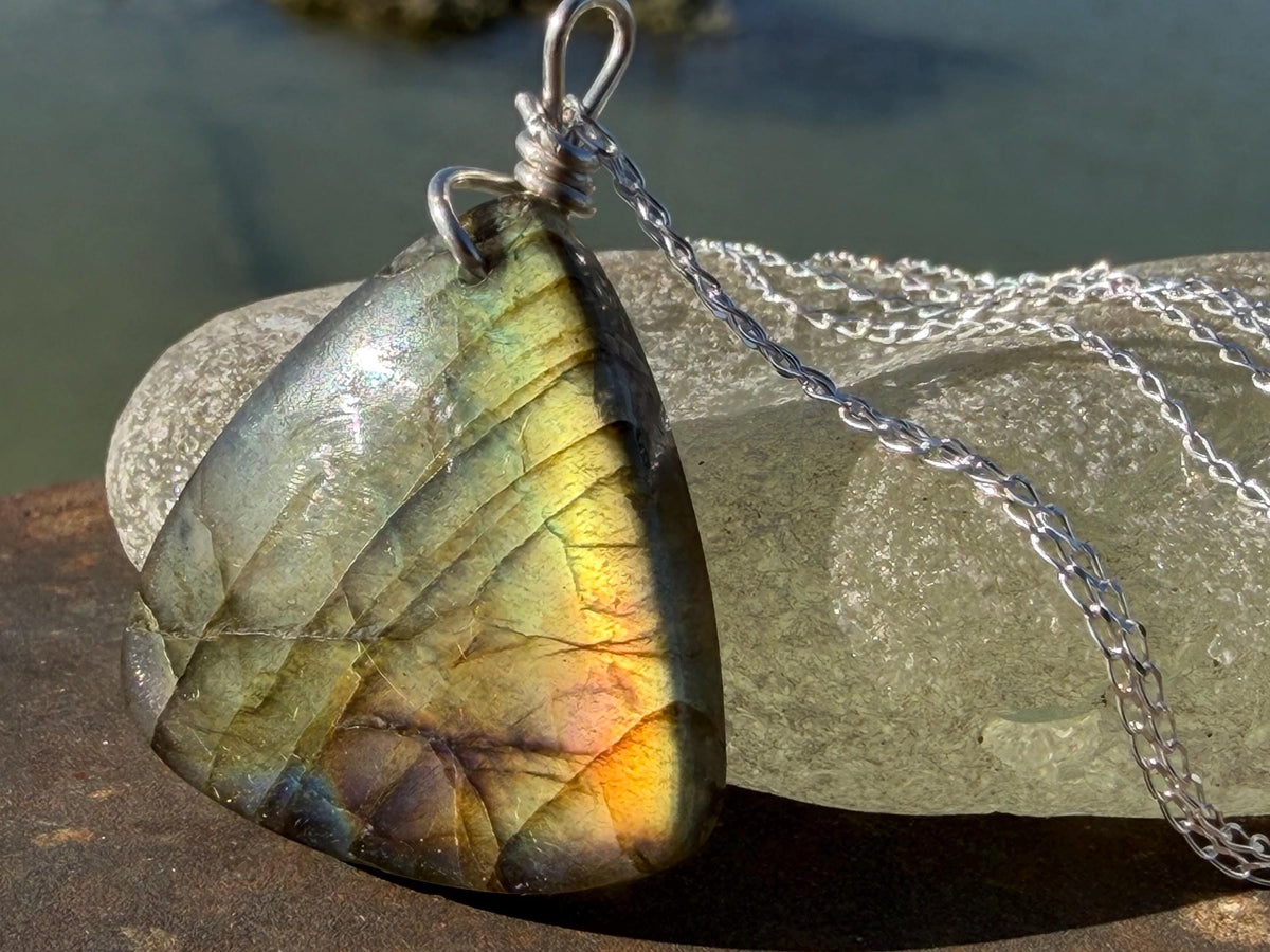 Gold labradorite necklace, labradorite jewellery, boho gift for her, unusual necklace, ethical jewellery, handmade labradorite pendant
