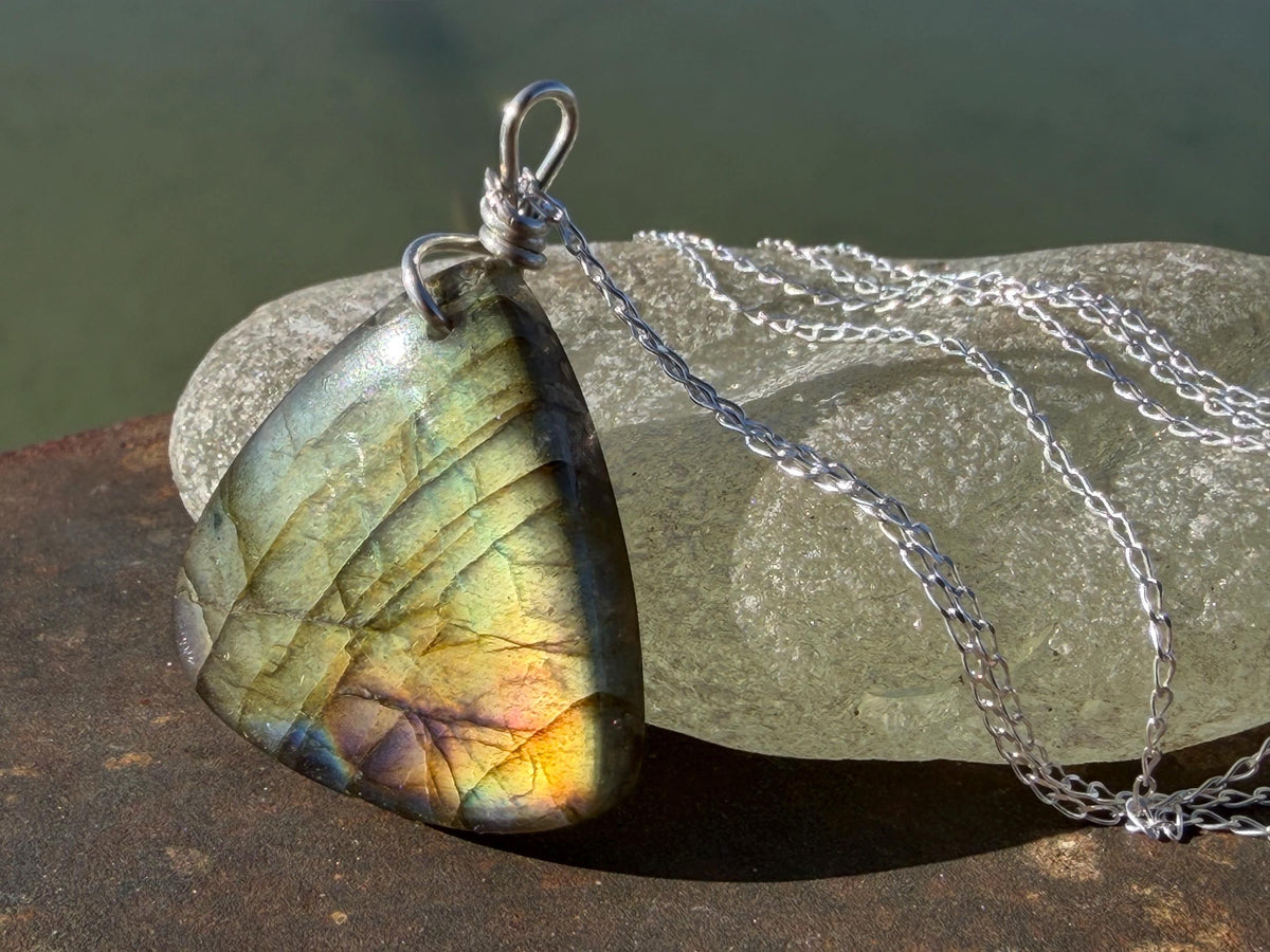 Gold labradorite necklace, labradorite jewellery, boho gift for her, unusual necklace, ethical jewellery, handmade labradorite pendant
