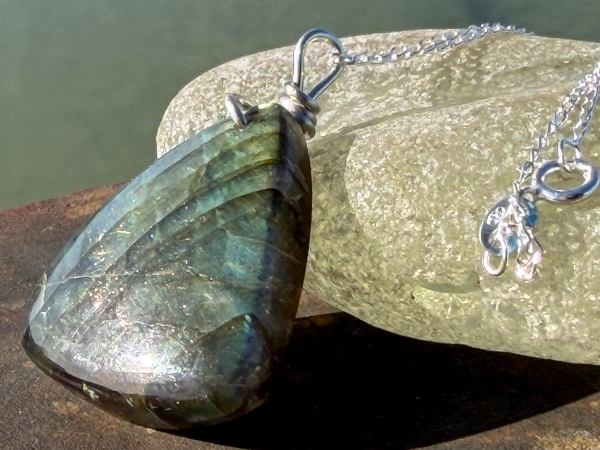 Gold labradorite necklace, labradorite jewellery, boho gift for her, unusual necklace, ethical jewellery, handmade labradorite pendant