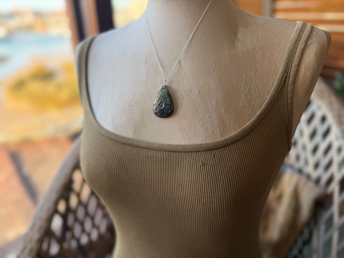 Labradorite necklace, labradorite jewellery, boho gift for her, unusual necklace, ethical jewellery, handmade necklace, labradorite pendant