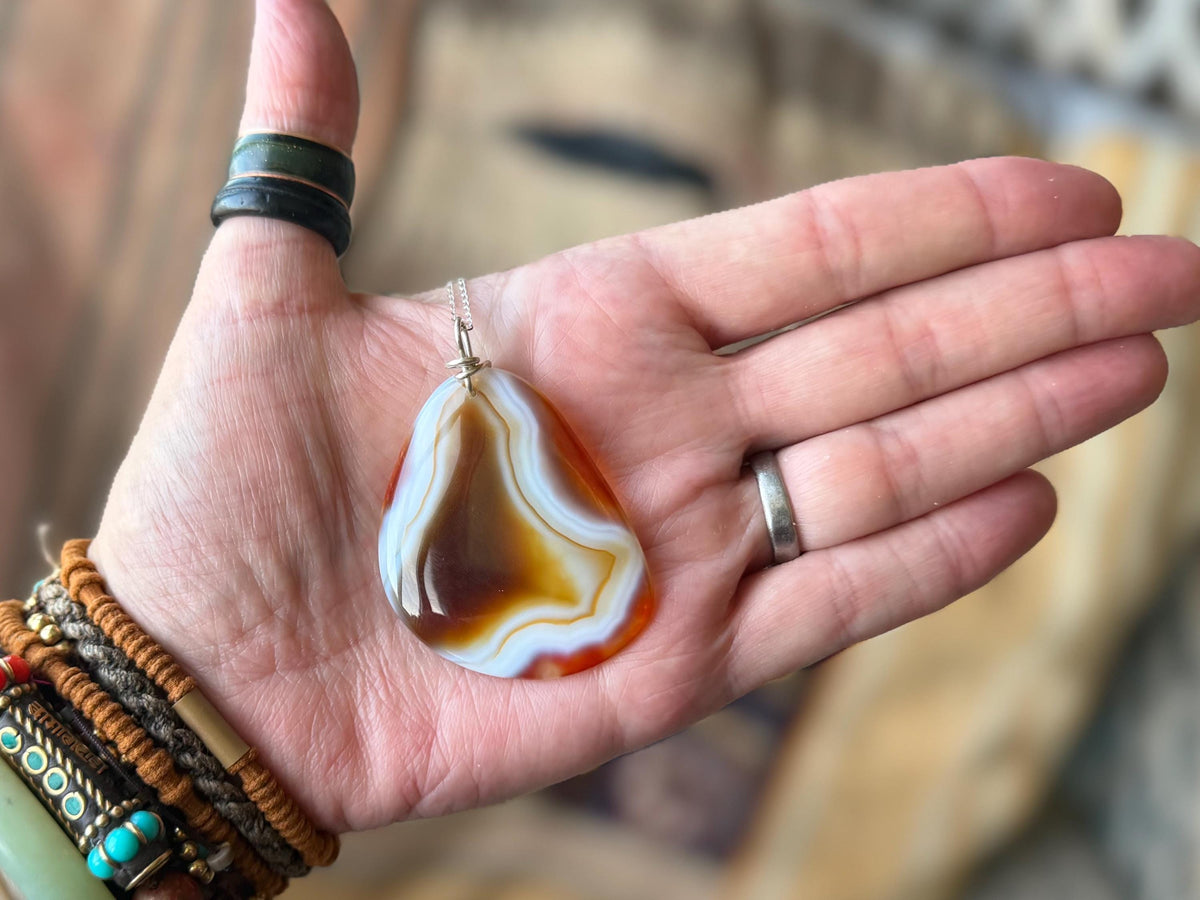 Agate necklace, ethical jewellery, bohemian necklace, unusual jewellery, agate pendant, white gemstone necklace. Boho jewellery