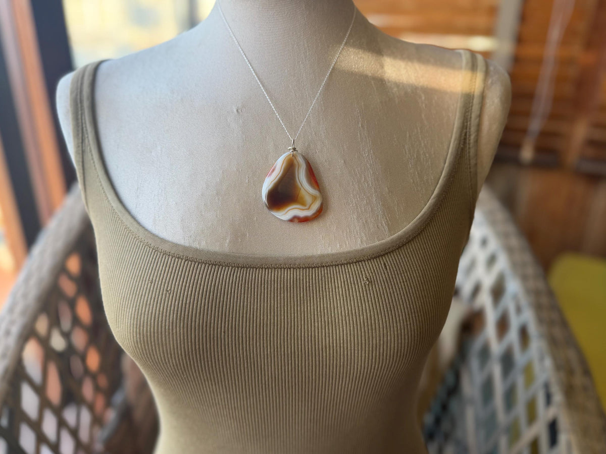 Agate necklace, ethical jewellery, bohemian necklace, unusual jewellery, agate pendant, white gemstone necklace. Boho jewellery