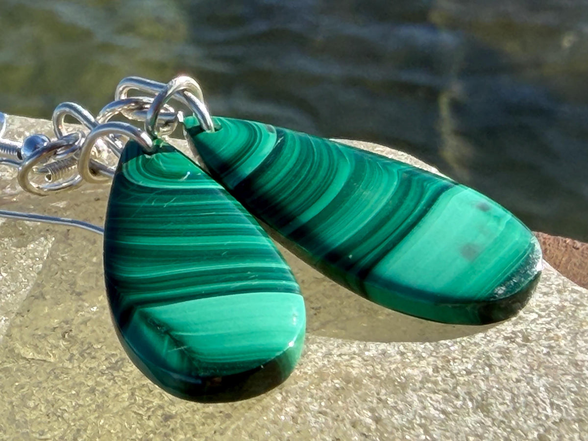 Silver earrings, boho earrings, unusual gift for her, malachite earrings, malachite jewellery, green gemstone earrings. Unusual jewellery