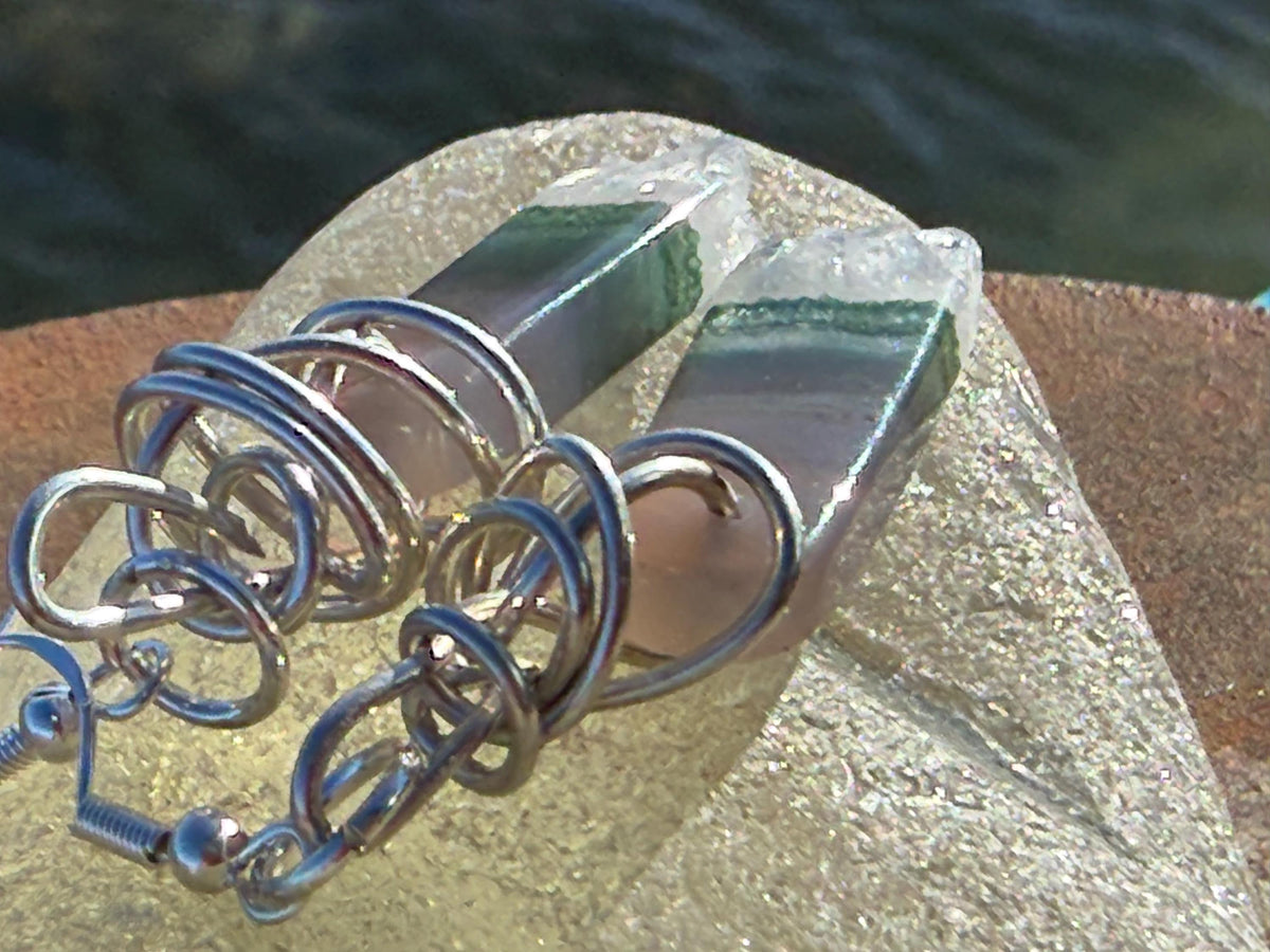 Agate gemstone earrings on recycled sterling silver. Handmade white earrings. Ethical jewellery, boho jewellery. Unique earrings.